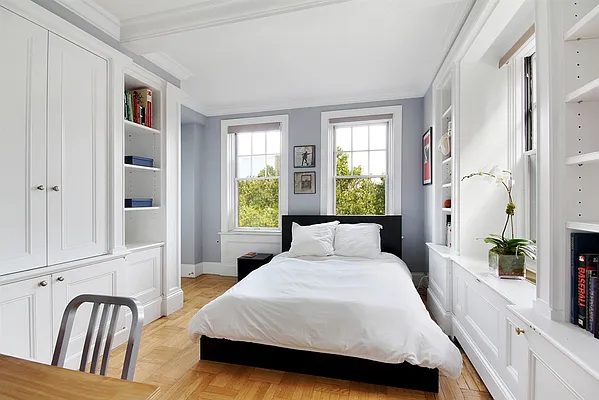 Sold by Corcoran | media 19