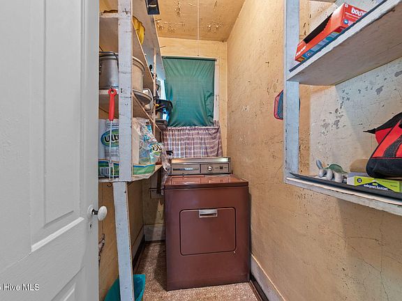 29th image of this home