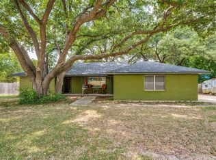 1811 Cottonwood Rd, Carrollton, TX 75006