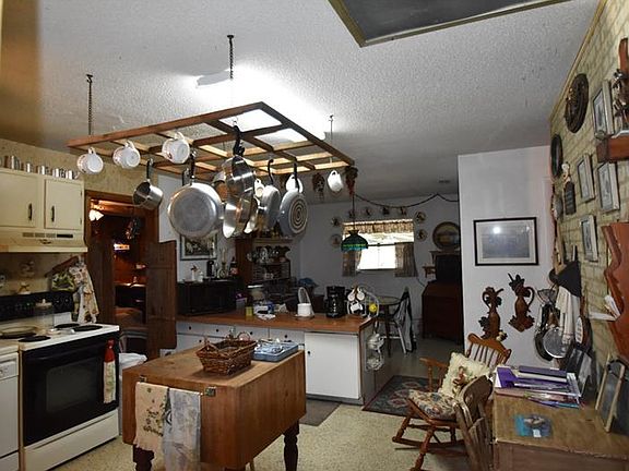 3rd image of 218 Lake Villa Way