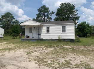 1150 Parker Dr, Fayetteville, NC 28311
