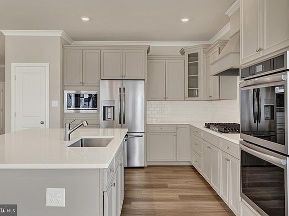 5th image of this home