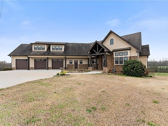 5th image of 725 County Farm Rd