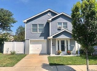 323 E Hudson St, Long Beach, NY 11561