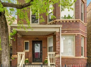 2725 N Kedzie Ave #2, Chicago, IL 60647