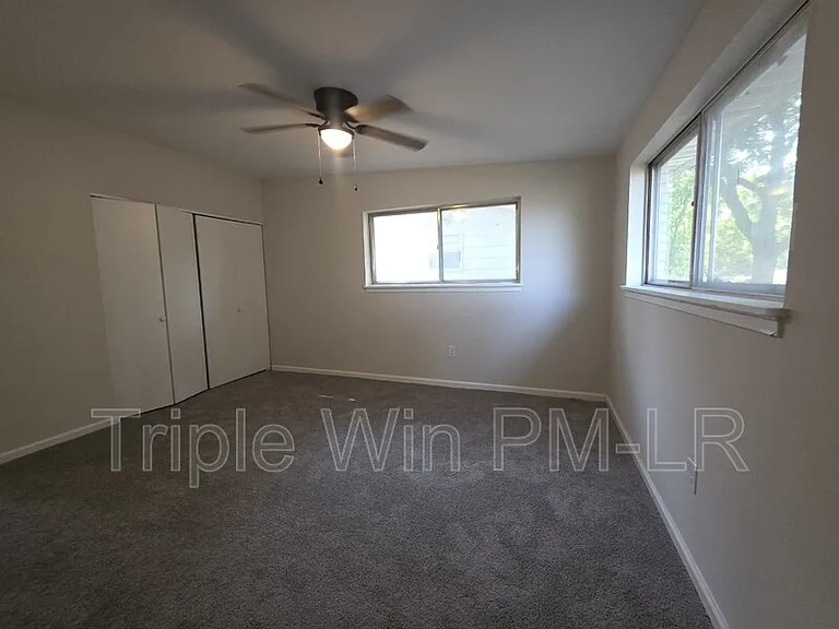 1516 Gregory St — Photo 26