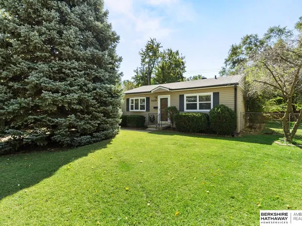7439 S 69th St, La Vista, NE 68128