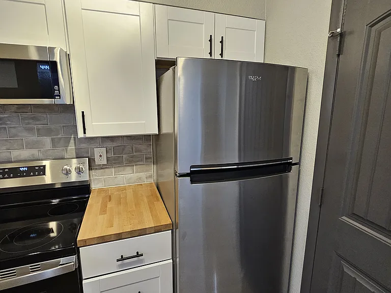 1749 E Pepper Cir #1 — Photo 13