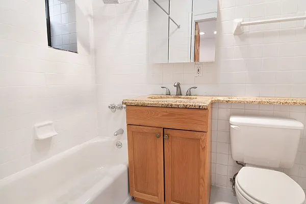 Rented by WAM Partners - William Moses Co. | media 36