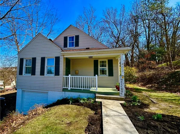 402 Lewis Ave, Jeannette, PA 15644
