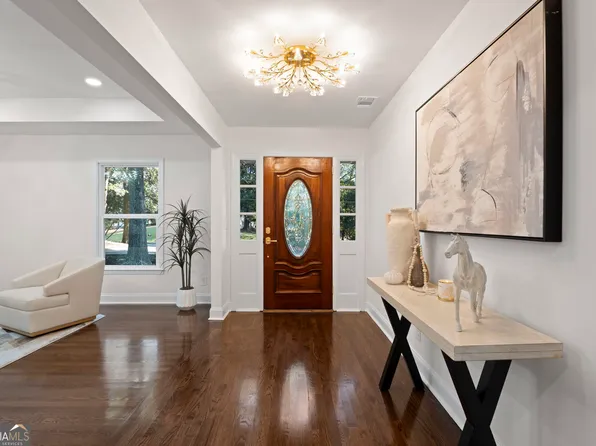 860 Landmark Dr, Sandy Springs, GA 30342