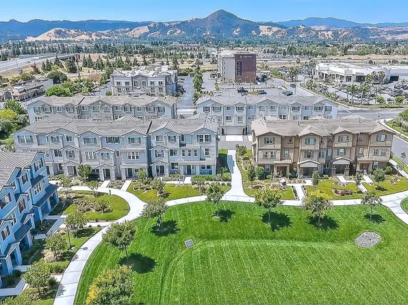 1218 Mesquite Ln, Morgan Hill, CA 95037