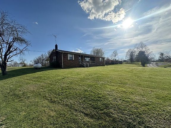 4th image of 552 Pea Ridge Rd