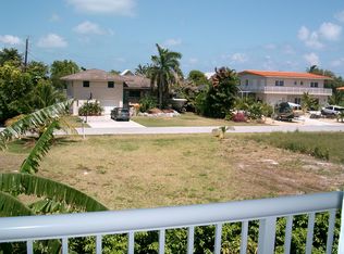 326 Calzada De Bouganvillea, Marathon, FL 33050