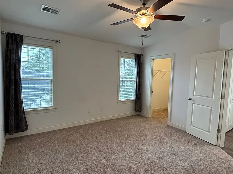 196 Silver Hill St — Photo 21