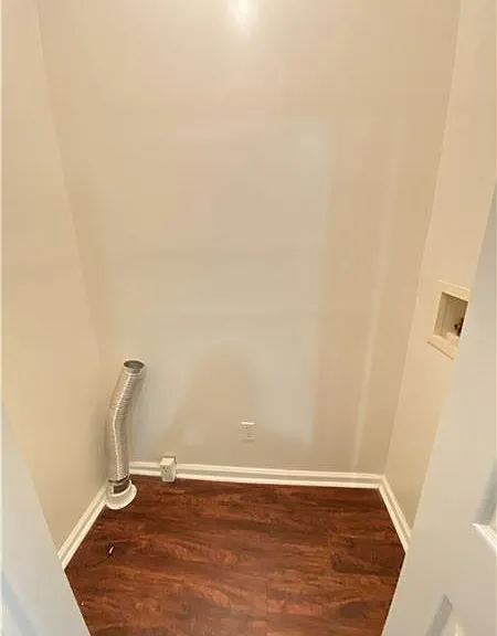 344 Price St — Photo 4