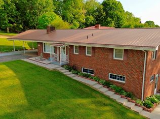 4244 Reedy Creek Rd, Bristol, VA 24202