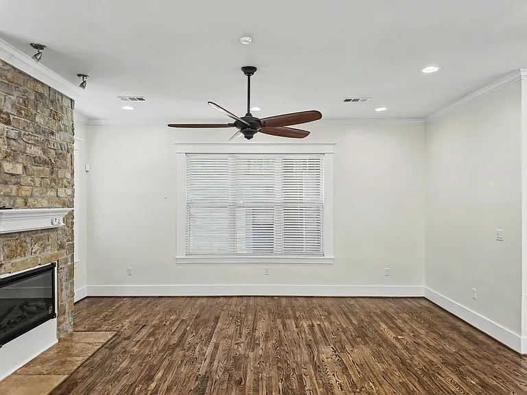 603 Archer St — Photo 6