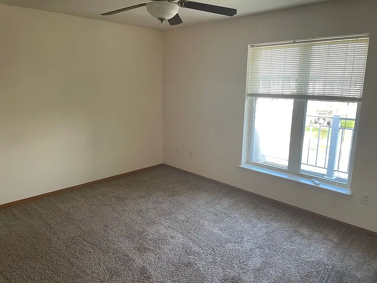 Door Creek Apartments — Photo 23