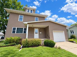 710 5th Ave SE, Dyersville, IA 52040