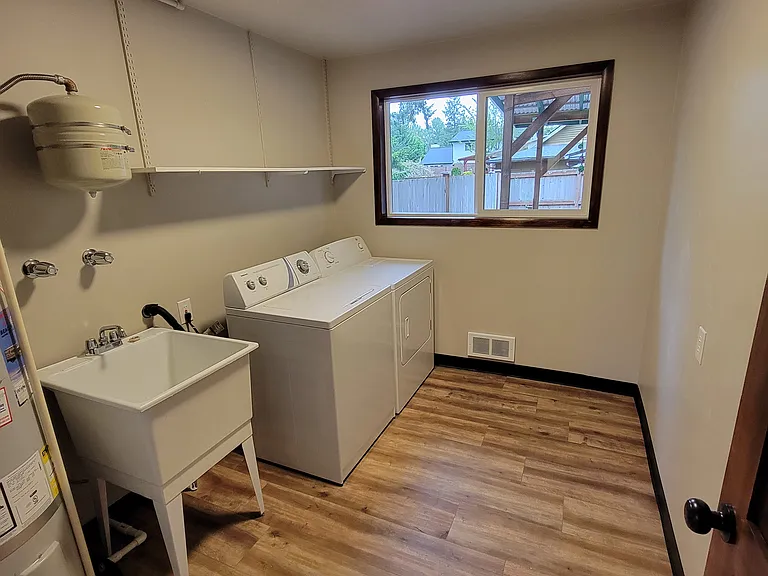 2504 167th Pl SE #B — Photo 13