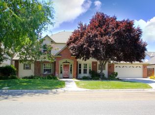 7413 N Sierra Vista Ave, Fresno, CA