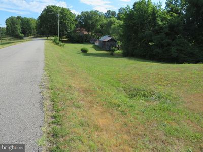 Passapatanzy Dr, King George, VA, 22485