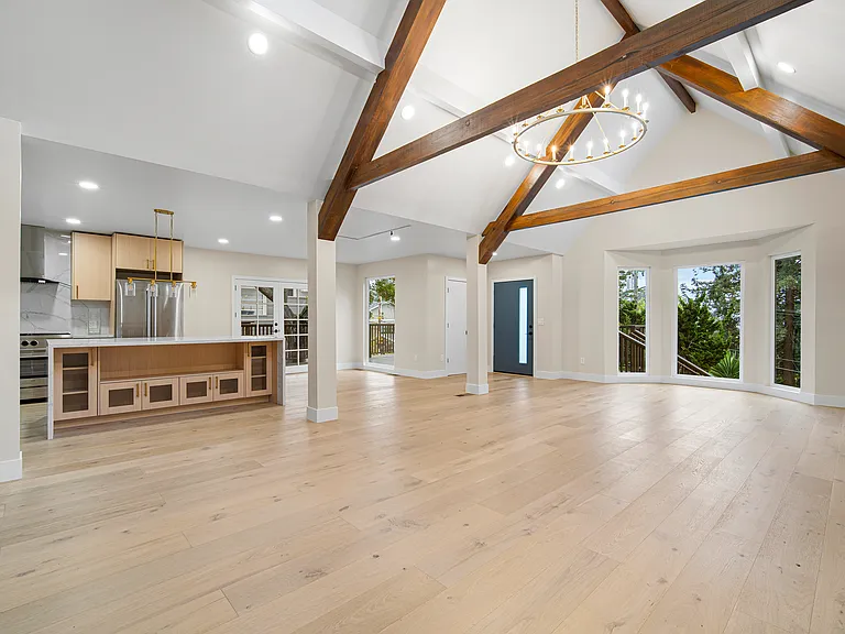 483 Boynton Ave — Photo 8