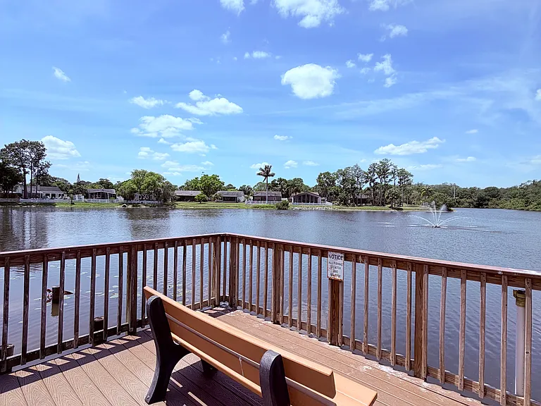 129 Camphor Cir #F — Photo 41