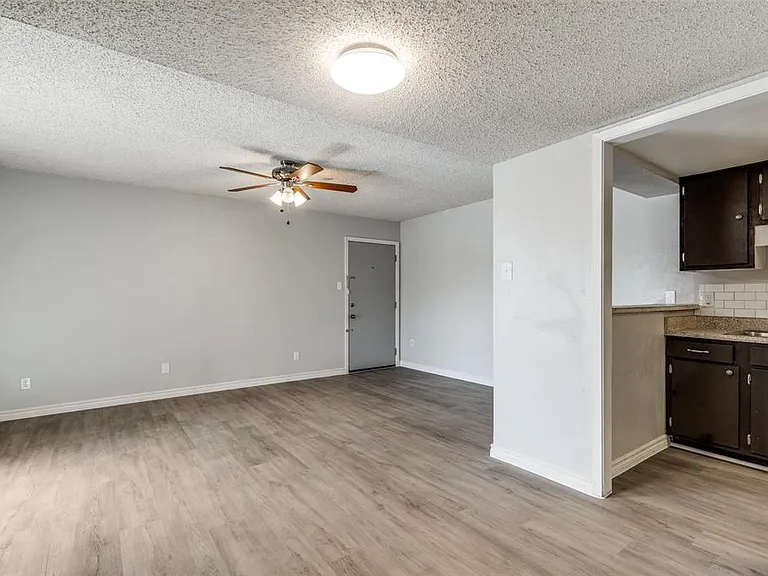 12818 Midway Rd #2068 — Photo 7
