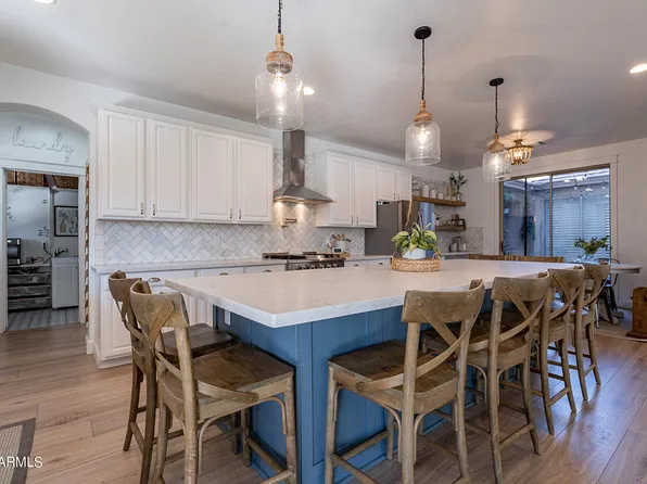 379 E PHELPS Street, Gilbert, AZ 85295