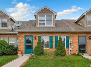 13 Oxford Ct, New Oxford, PA 17350