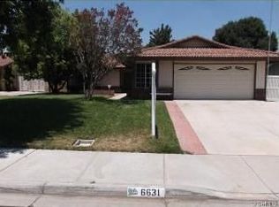 6631 Zuma Pl, Riverside, CA 92509
