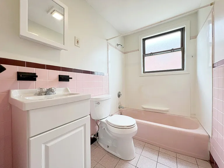 4885 Washington St #1 — Photo 8