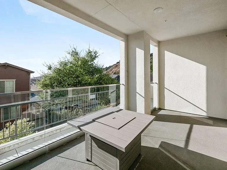 6775 Skyview Dr — Photo 28