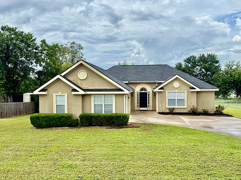 1021 Feagin Mill Rd — Photo 1
