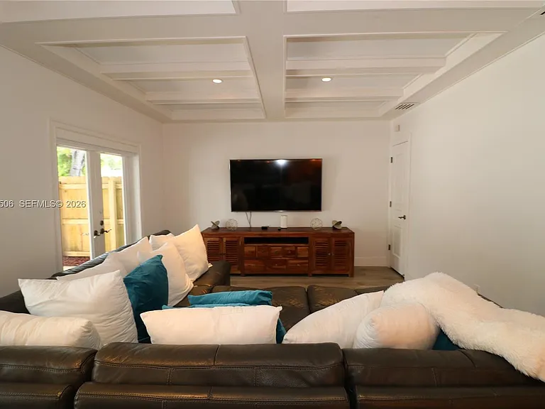7961 SW 110th Ter — Photo 18
