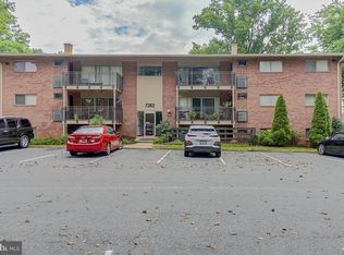 7352 Lee Hwy #124, Falls Church, VA 22046