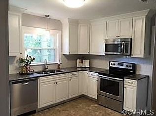 3rd image of 8701 Lyndale Dr