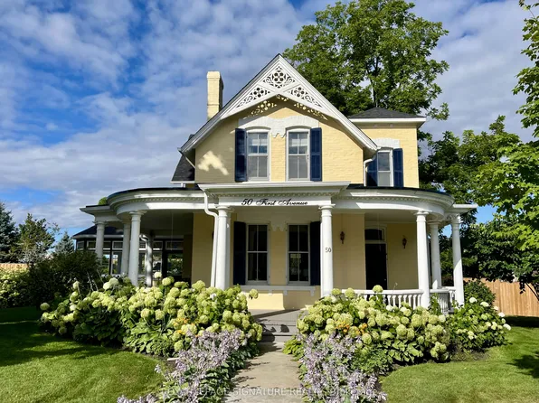 50 1st Ave, Uxbridge, ON L9P 1J7