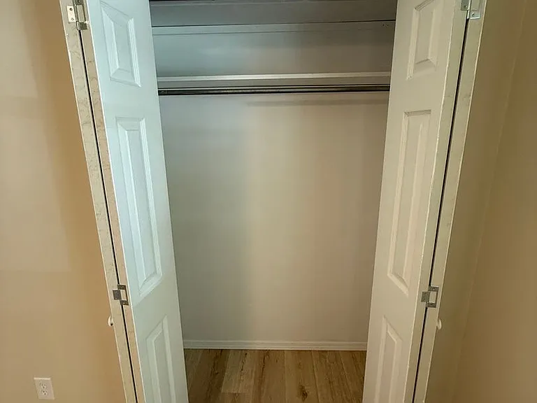 5842 S Buttercup Ln — Photo 12
