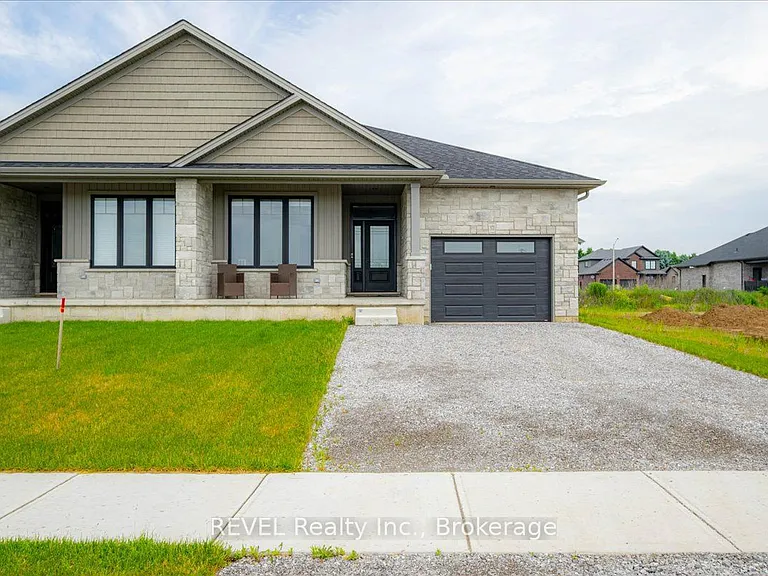 371 Argyle Ave — Photo 1