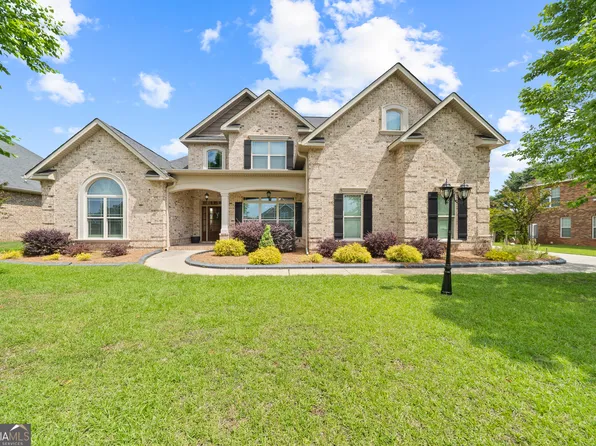 311 Montgomery St, Warner Robins, GA 31088