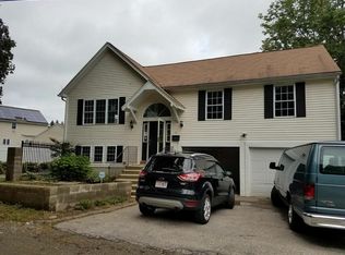 12 Armandale St, Worcester, MA 01603