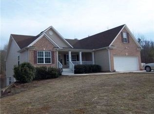 145 Buckeye Trails Dr, Commerce, GA 30530