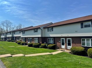 235 Catalpa Ln, Red Lion, PA 17356