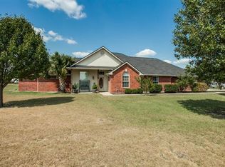 108 Watauga Dr, Waxahachie, TX 75165