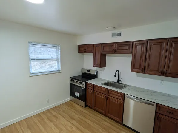 493 Old Boston Rd APT 39, Batavia, OH 45103