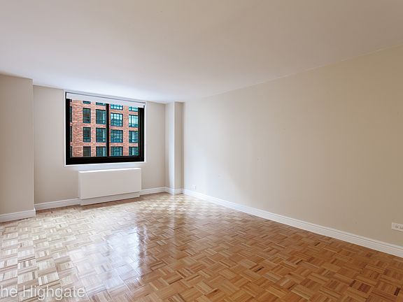 3rd image of 182 E 95th St APT 14J