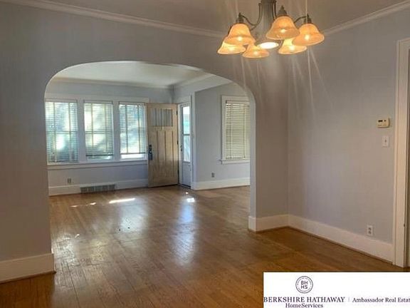 4th image of 4316 Marcy St